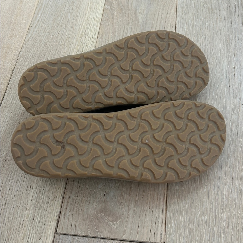 Nwot Birkenstock - image 5